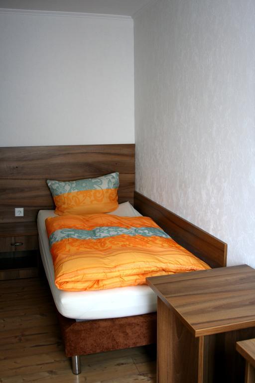Hotel Zur Heidquelle Бремен Екстер'єр фото